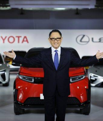 Un dirigeant de Toyota déclare que les véhicules électriques ne dépasseront pas les 30 % et veut de nouveaux moteurs