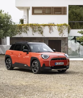 La Mini Aceman Urban EV s'adapte entre Cooper et Countryman